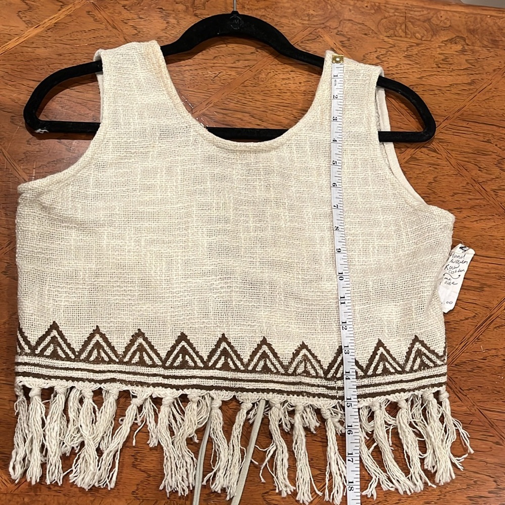 Handwoven crop top. open back. M? - Picture 5 of 5